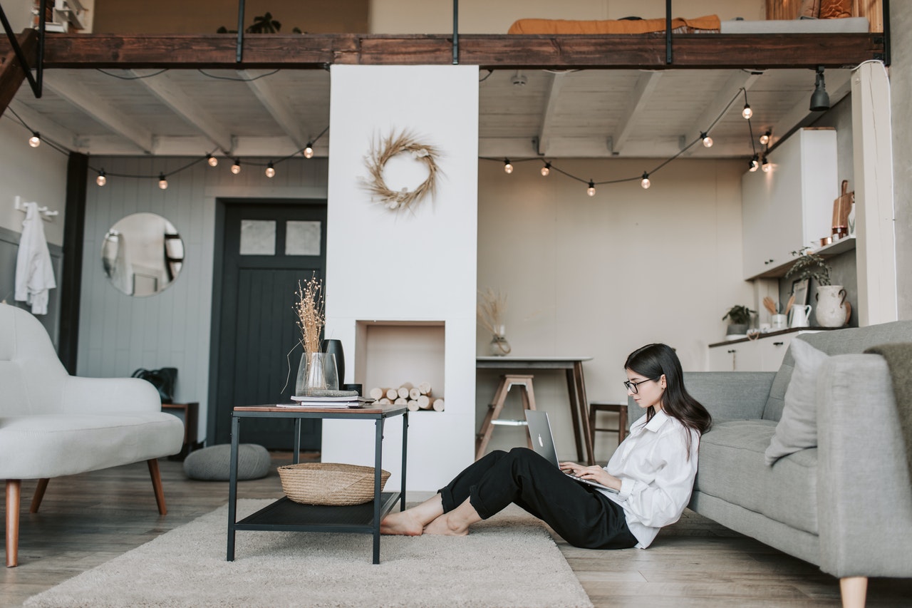 3 dicas para organizar seu espaço de trabalho em casa (Foto de Vlada Karpovich no Pexels)